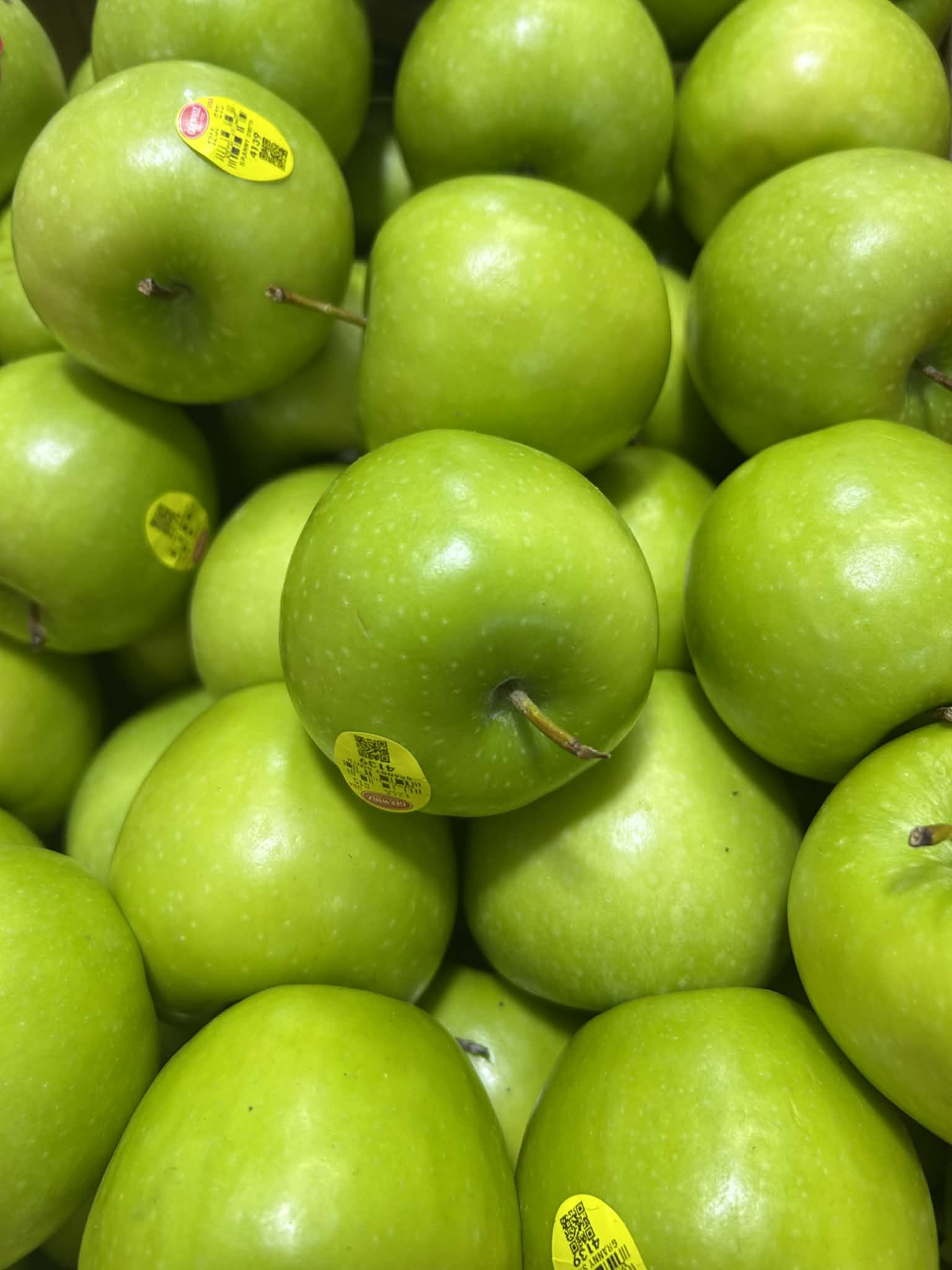 Apple Green