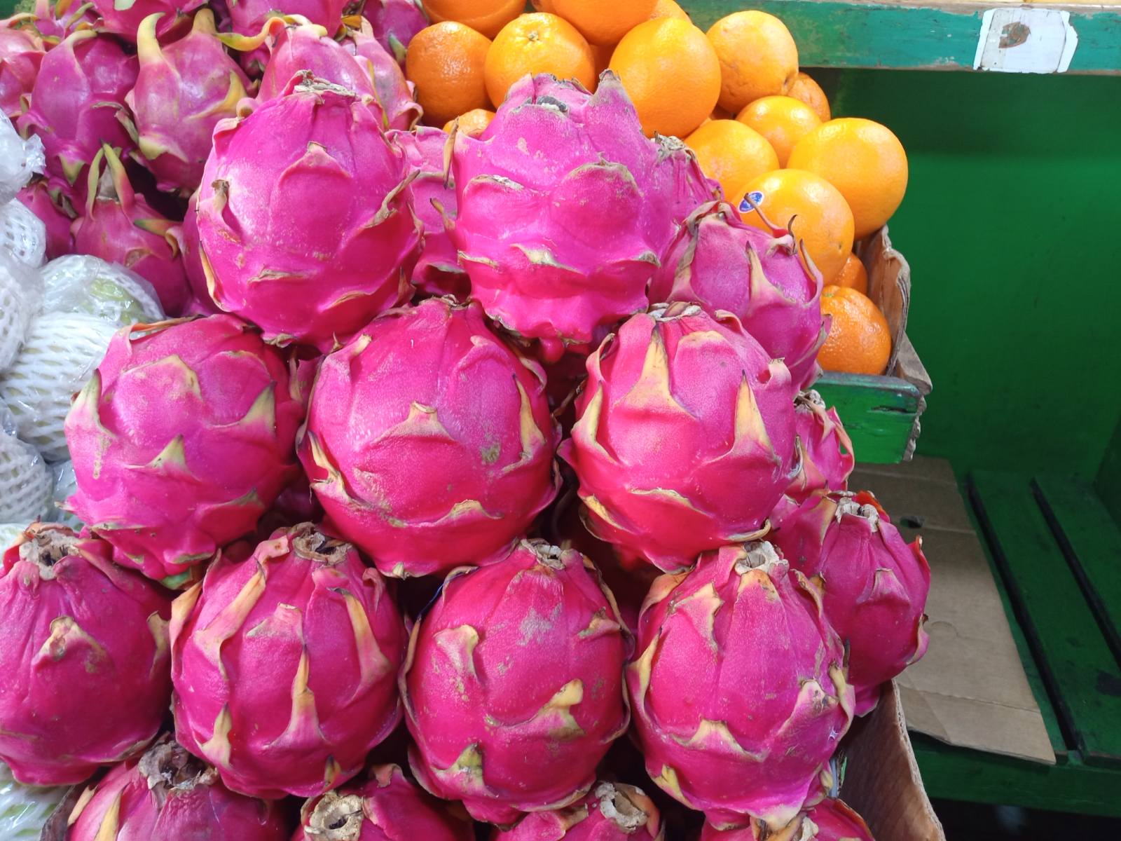 Dragonfruit (Red)